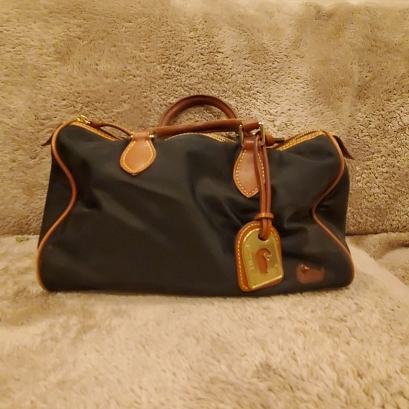 Dooney & Bourke Handbags - Purse